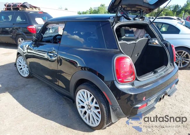 WMWXP7C51F2A40742: 42563382