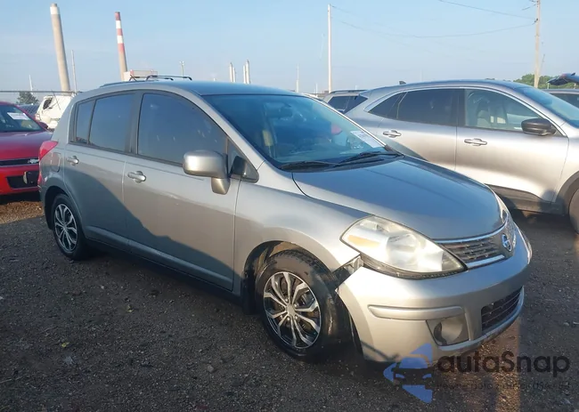 3N1BC13E29L359513: 42563391