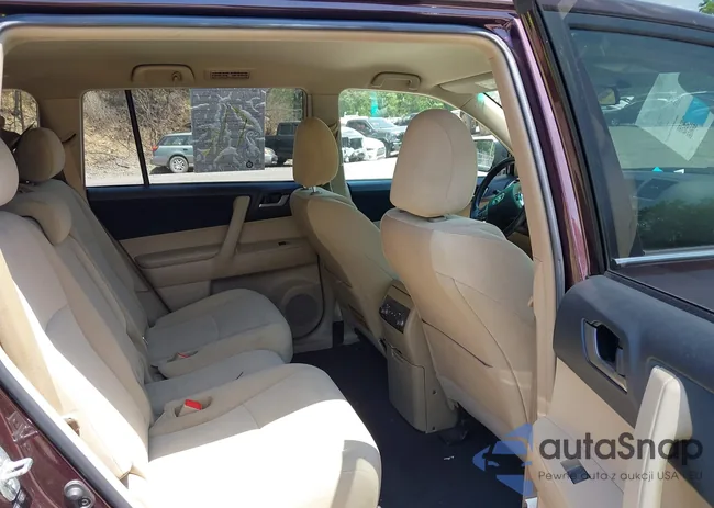 5TDBK3EH3DS187868: 42563398