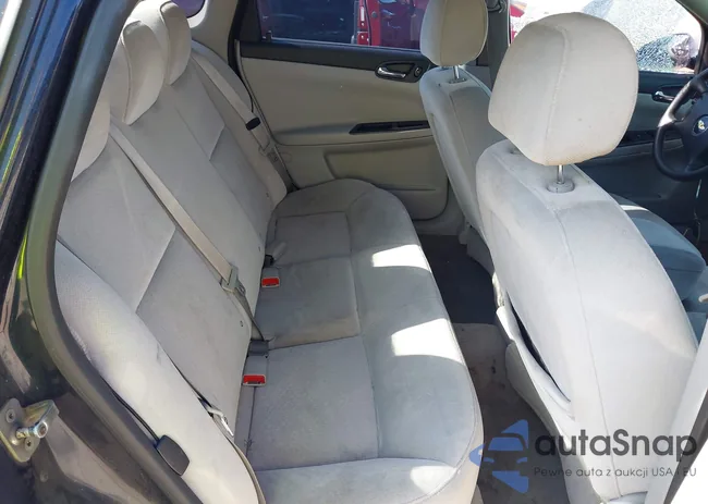 2G1WB58KX89136606: 42564603