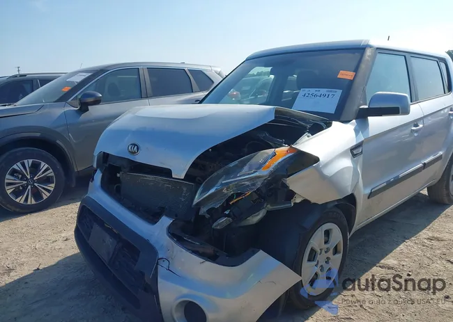 KNDJT2A53D7489220: 42564917