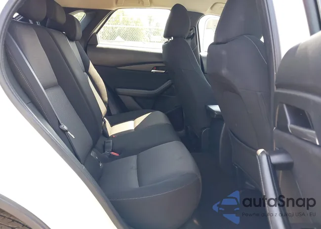 3MVDMBAM8PM543864: 42564138