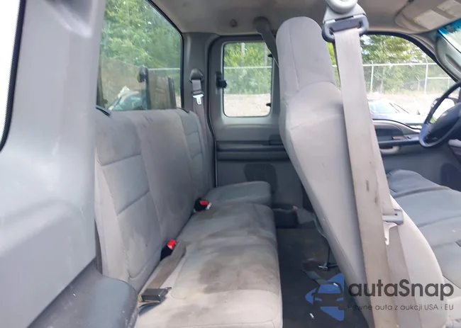 1FTSX21586ED67105: 42564228