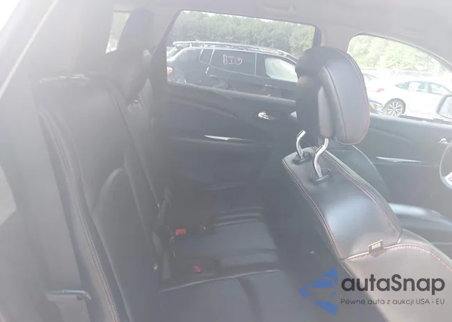 3C4PDCEG8ET277273: 42564252