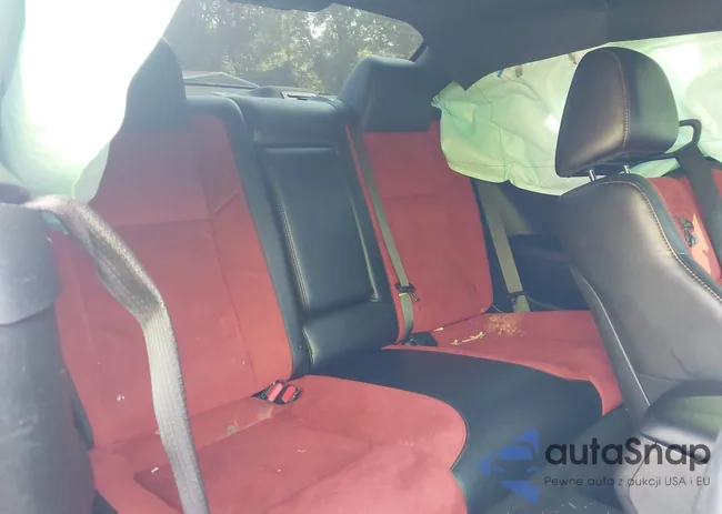 2C3CDZFJ8PH637797: 42564373