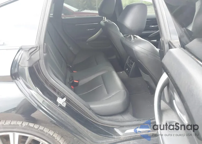 WBA4C9C51GG137189: 42564475