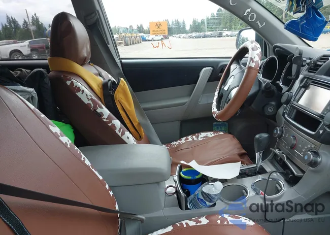 5TDBK3EH0DS274496: 42564520