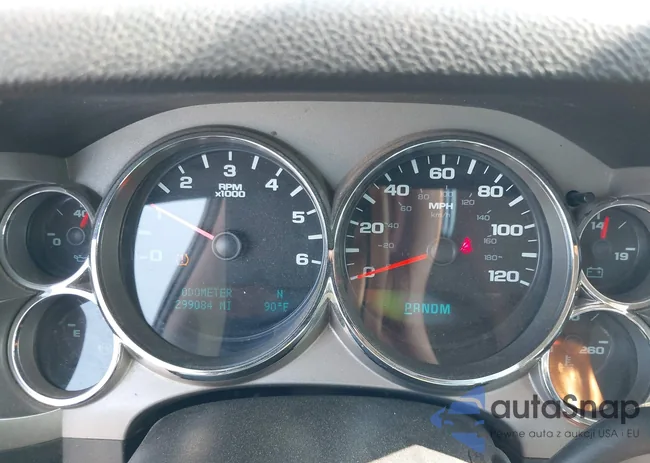 1GCSKSE36AZ135417: 42565572