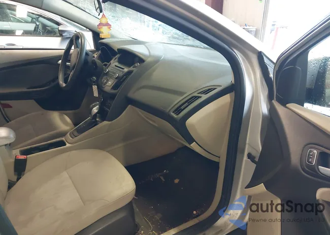 1FADP3F22FL280301: 42565695