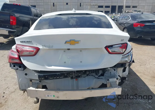 1G1ZD5ST8KF116023: 42565720