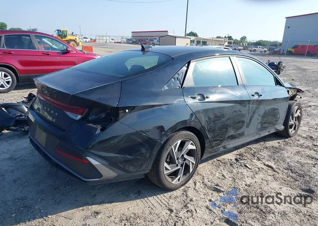 KMHLS4DG5RU671493: 42565785