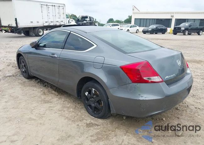 1HGCS1B79CA011232: 42566099