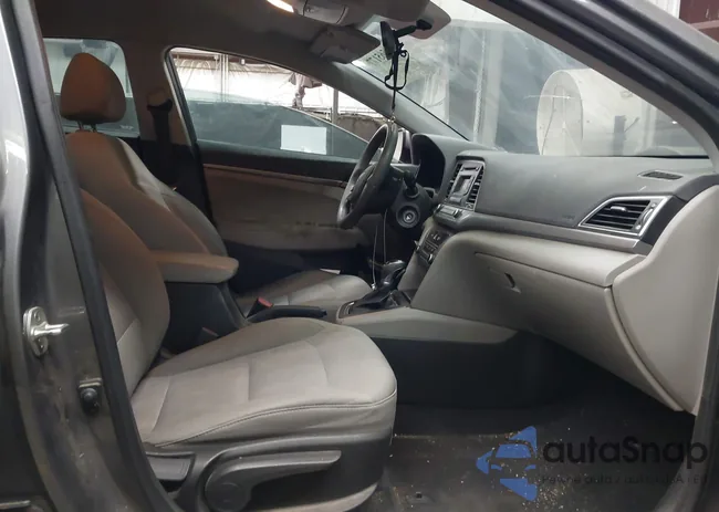 5NPD74LF9JH287251: 42565177