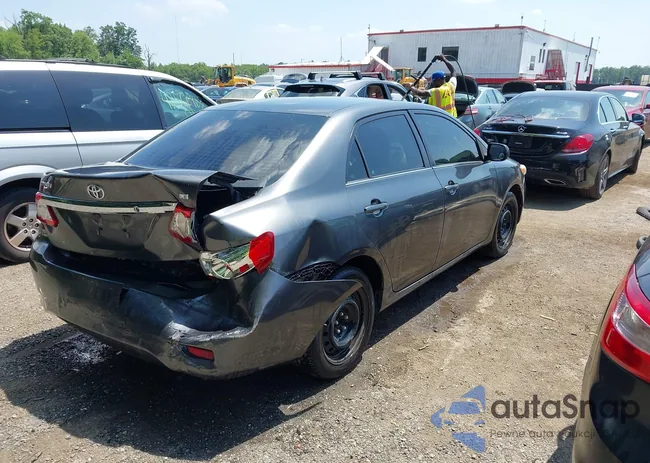 2T1BU4EE3DC937140: 42565350