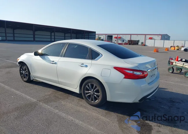 1N4AL3AP7GC202440: 42566557