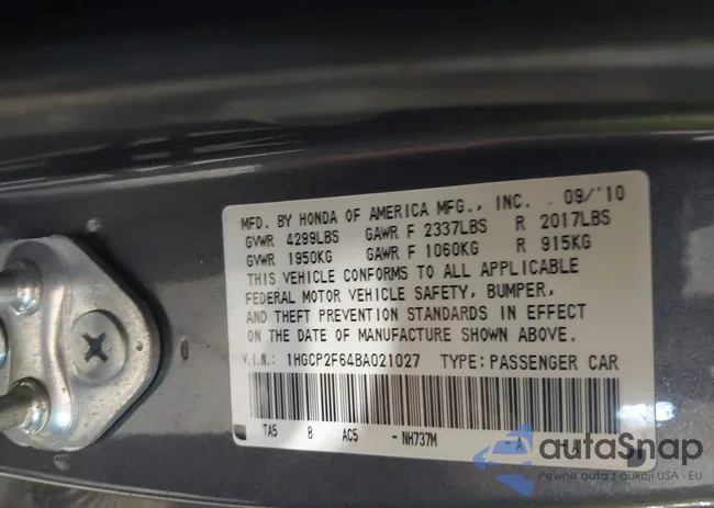 1HGCP2F64BA021027: 42566560