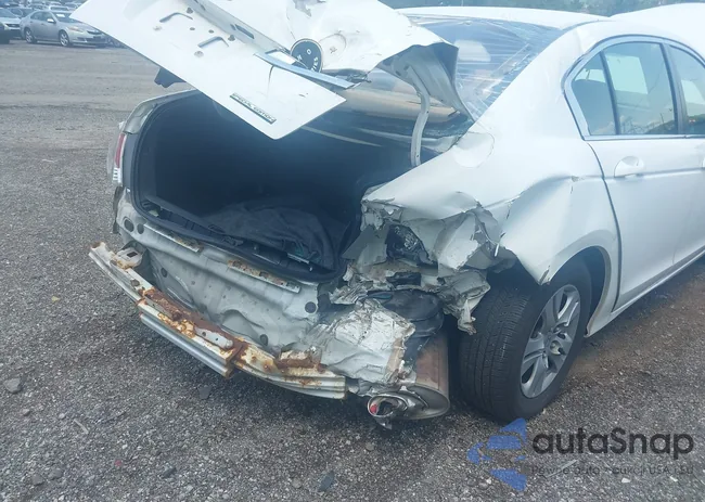 1HGCP2F67BA155451: 42566658