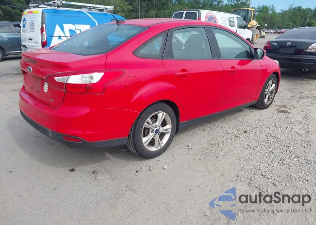 1FADP3F24EL221104: 42566858