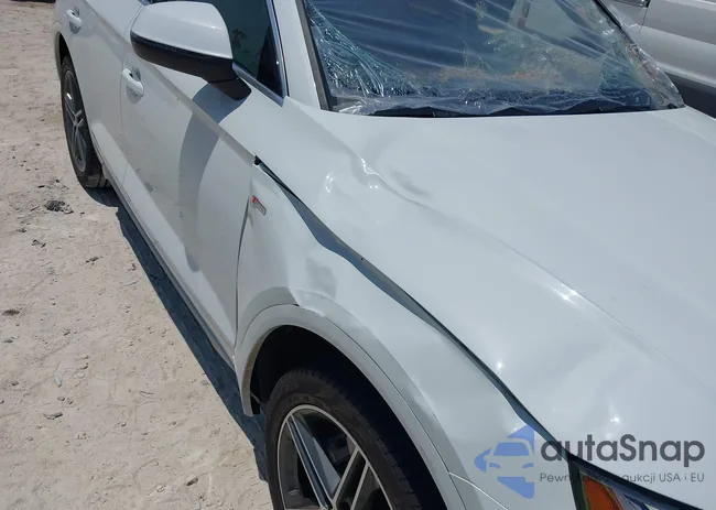 WA1E2AFY3P2087775: 42566888