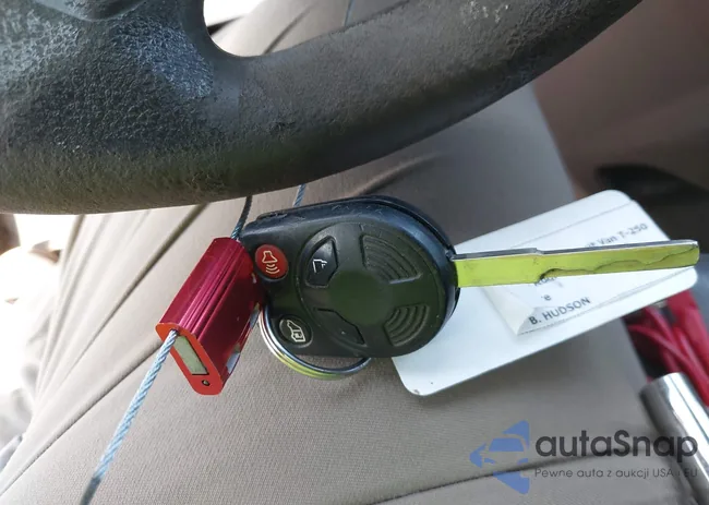 1FTYR1YM3JKA50564: 42566981