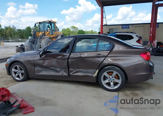 WBA3B1G55ENS77278: 42567013