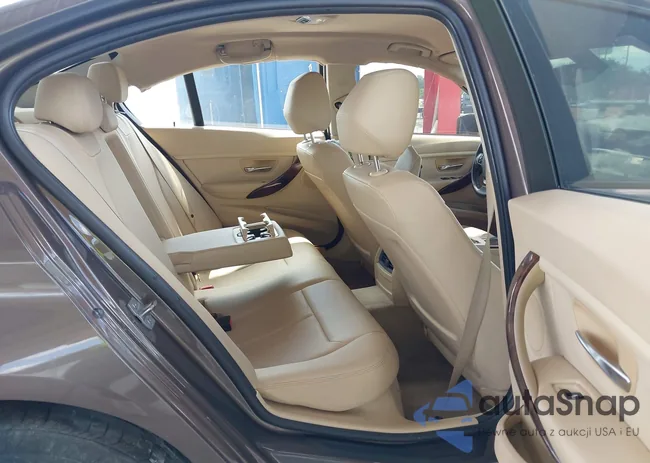 WBA3B1G55ENS77278: 42567013