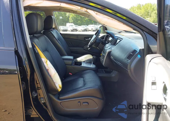 JN8AZ1MWXAW110832: 42567518