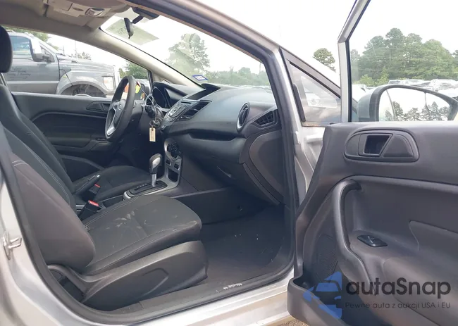 3FADP4BJ1HM138204: 42567538