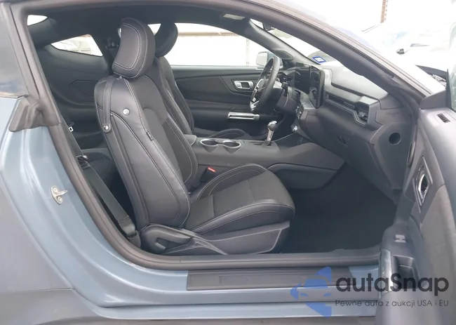 1FA6P8TH3R5129944: 42567612