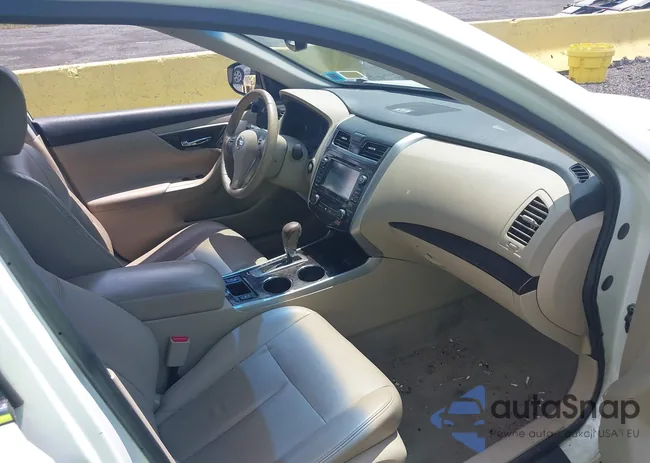 1N4AL3AP4EC175548: 42567634