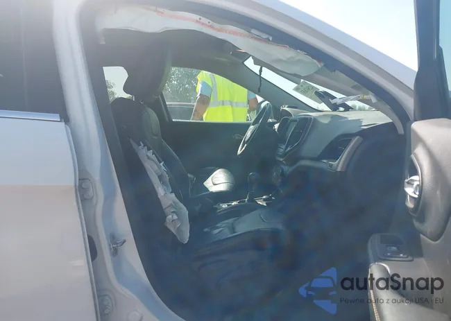 1C4PJMDS1FW527999: 42567653