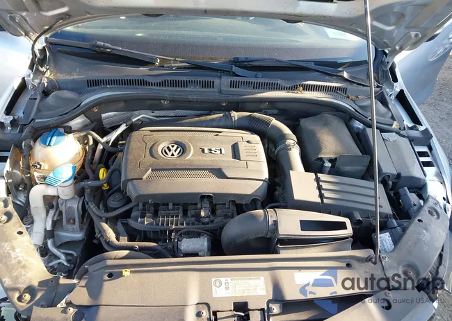 3VWD17AJ0EM257532: 42567775