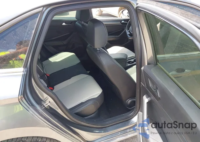 3VWC57BU7LM087627: 42567805