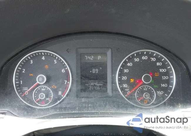 3VWJZ7AJ9AM002013: 42567916