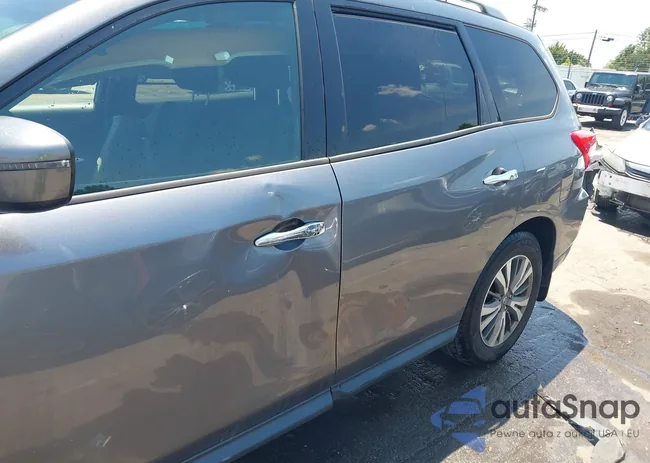 5N1DR2MN0HC913937: 42568001