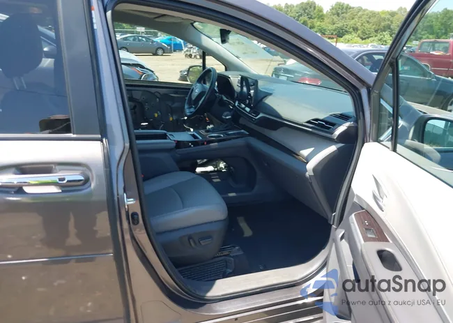 5TDYRKECXPS139552: 42567109