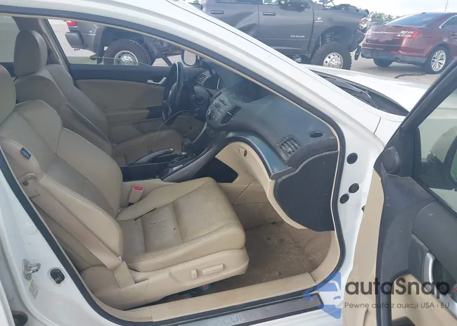 JH4CU2F46CC016941: 42567197