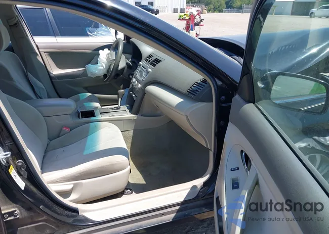 4T1BF3EK8BU663830: 42567242