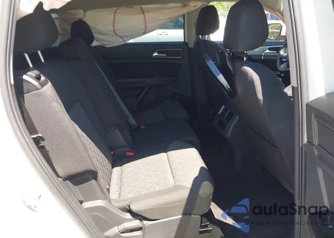 1V2AP2CA4JC543978: 42567307