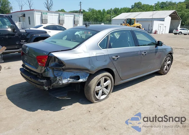 1VWAS7A31FC112746: 42567347