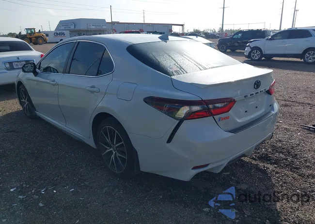 4T1G11AK9RU257516: 42567413