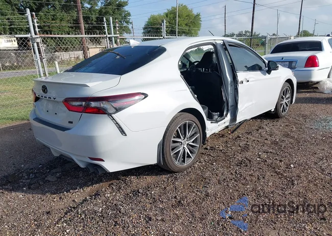 4T1G11AK9RU257516: 42567413