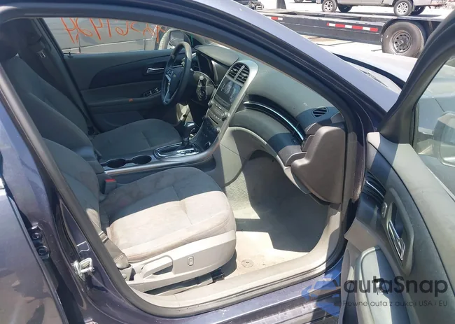 1G11B5SA9DF284208: 42567424