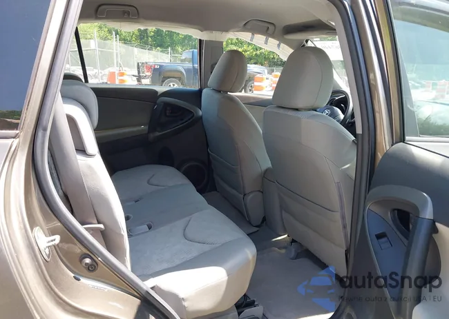 2T3BF33V19W004308: 42567440