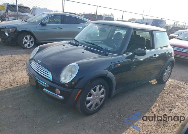 WMWRC33422TC37704: 42568511