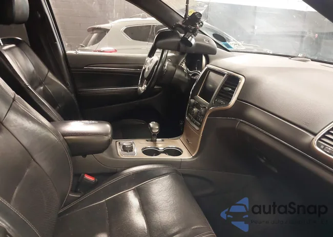 1C4RJFBG1FC151969: 42568557