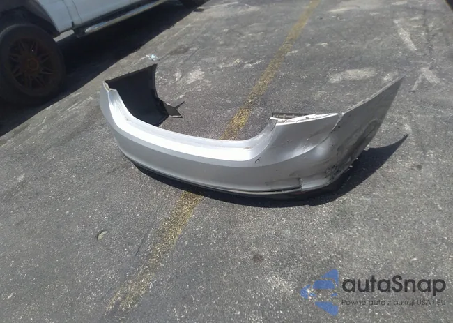 1G1ZB5ST4JF217922: 42568595