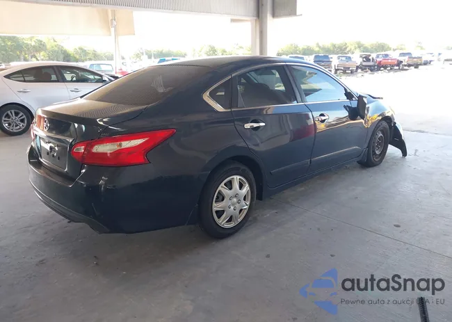 1N4AL3AP5GC278982: 42568633