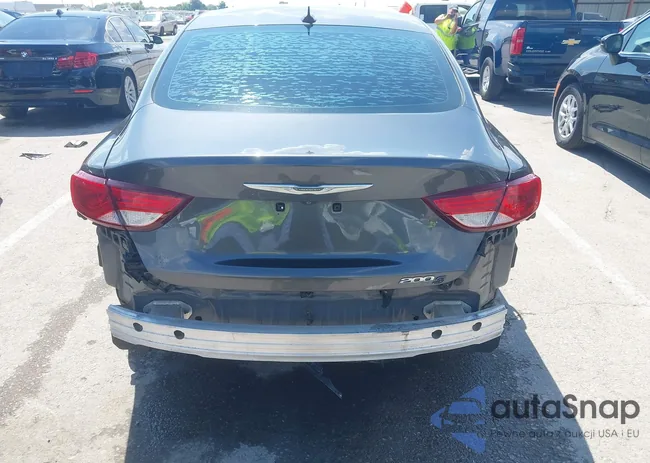 1C3CCCBG4FN516779: 42568636