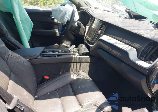 YV4H60DJ7R1946475: 42568680